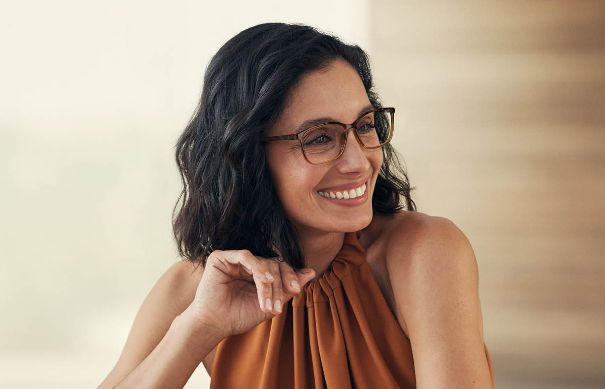 Get one complete pair of multifocal glasses at Specsavers